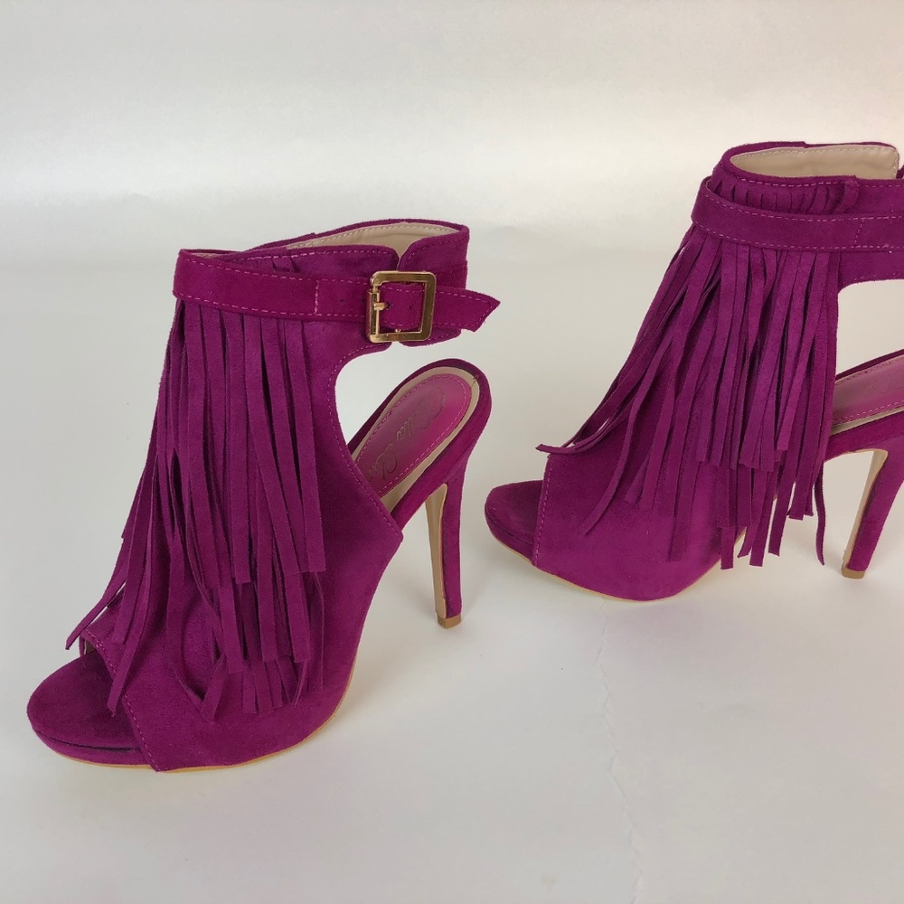 Heels - Picture 6 of 6